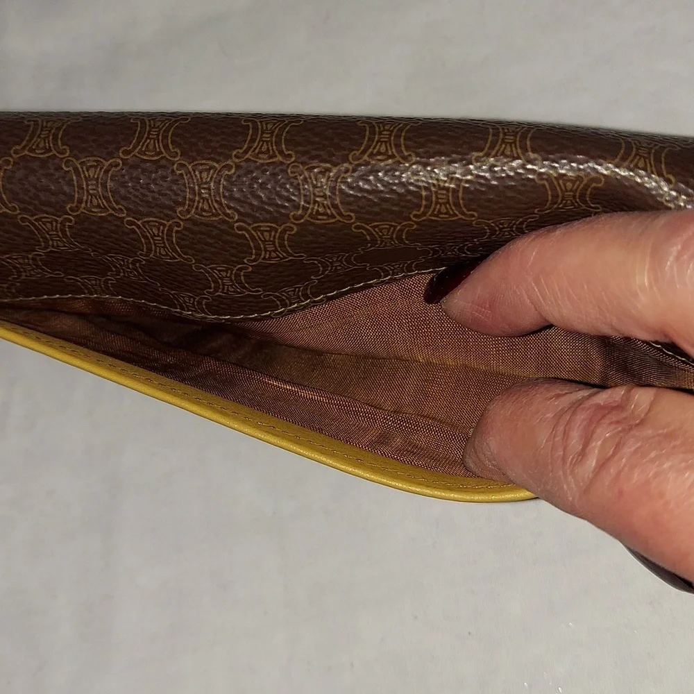 Celine Macadam Long Brown Wallet with Kisslock coin - Picture 10 of 10